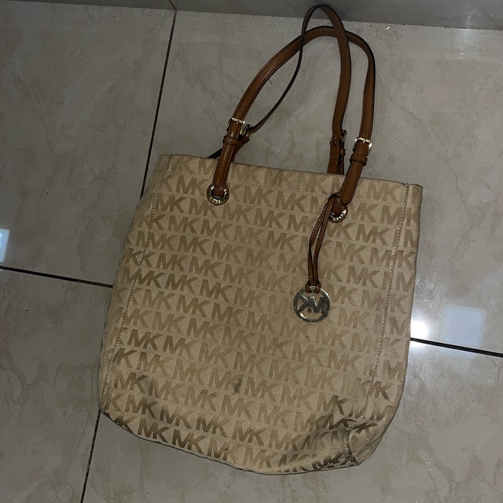 Michael Kors bag